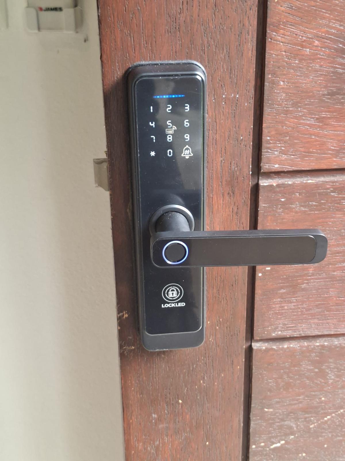 Servicio de Instalación de Cerraduras inteligentes