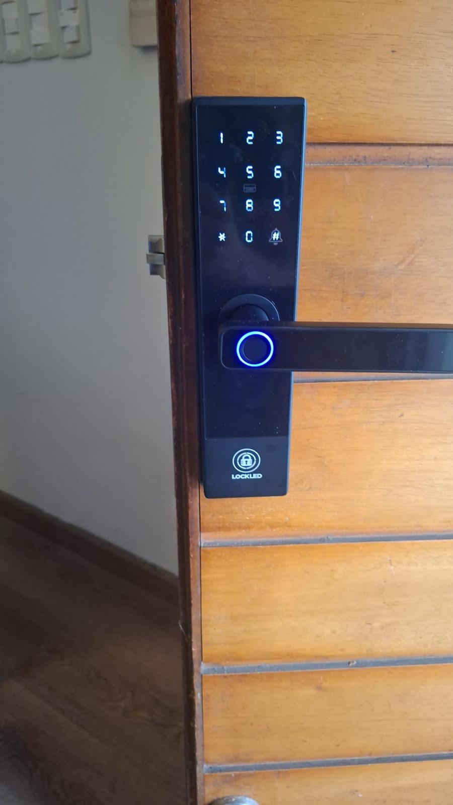Servicio de Instalación de Cerraduras inteligentes