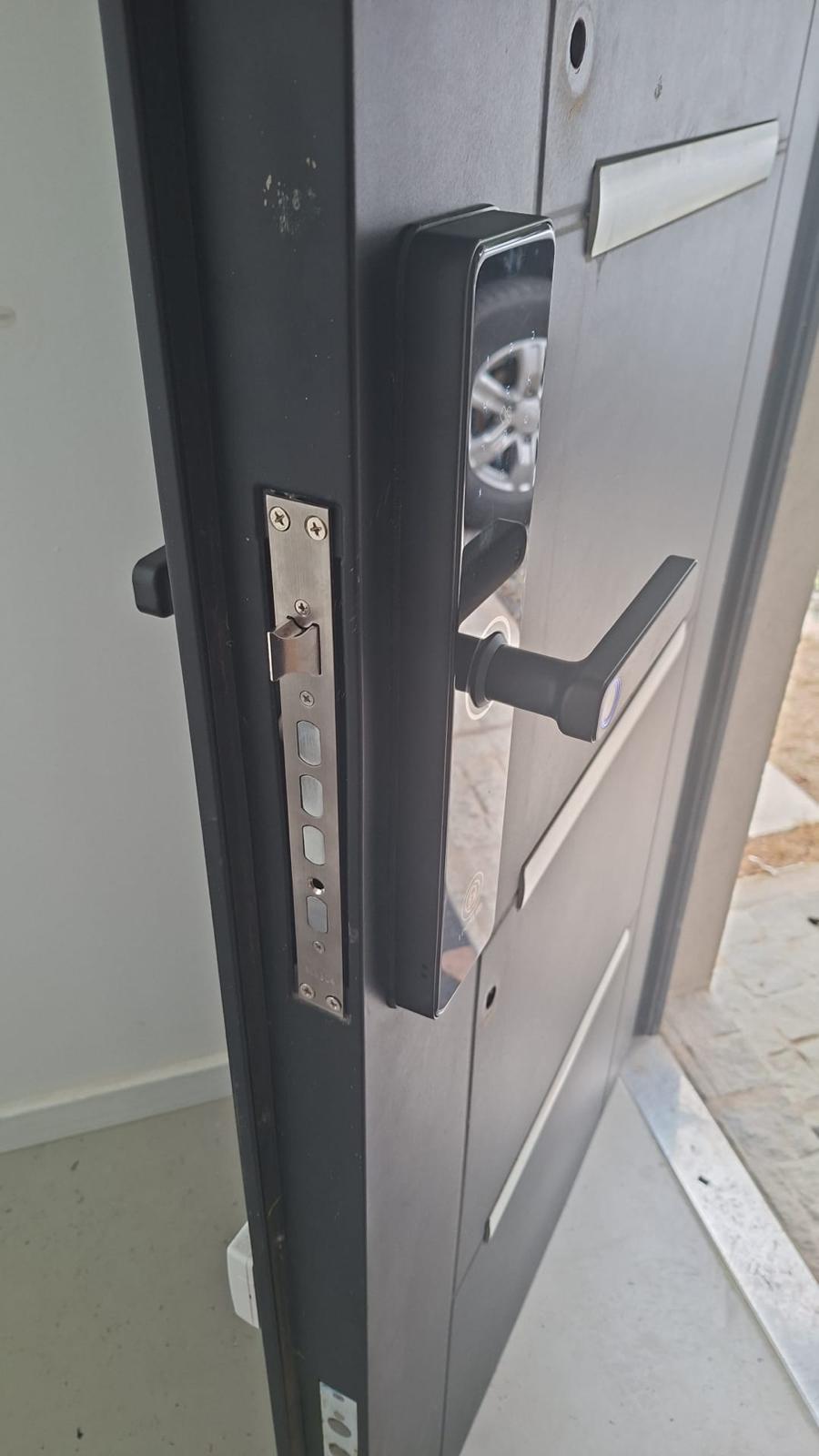 Servicio de Instalación de Cerraduras inteligentes
