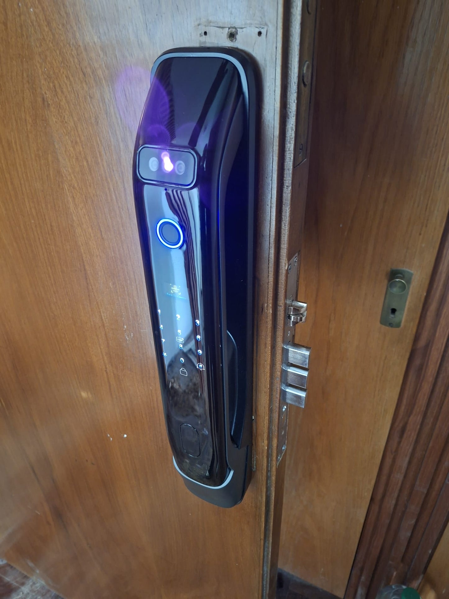 Servicio de Instalación de Cerraduras inteligentes